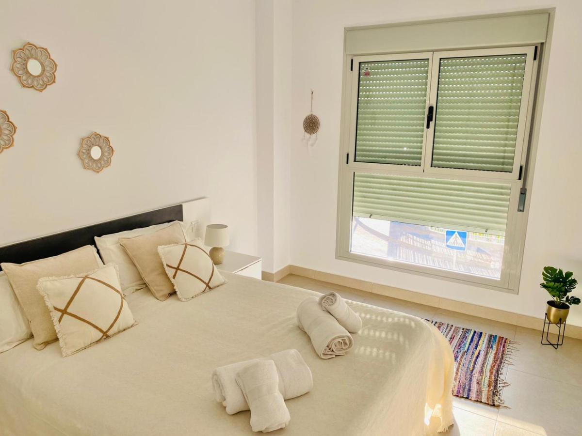 Apartamento a estrenar playa y club náutico a 150m Dénia Esterno foto